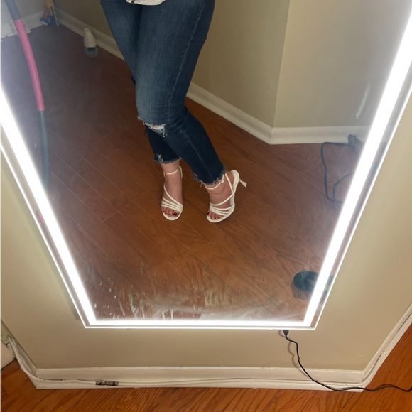 NWOT Zara White Open Toe Sandal w Cool Shape, Sturdy Heel sz 7 SS2024 Still ⚡️ - Picture 4 of 8